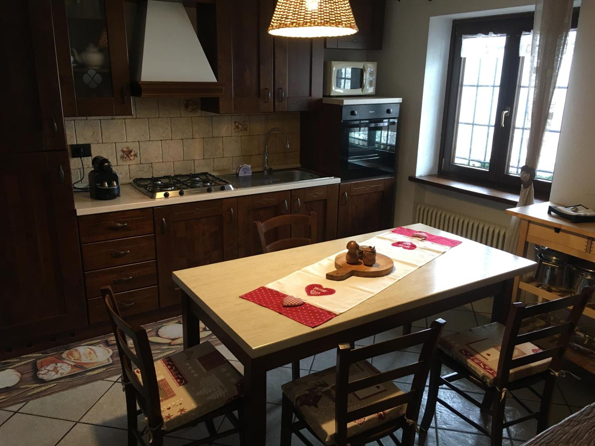 La Casa Del Bosco Daire Aosta Dış mekan fotoğraf